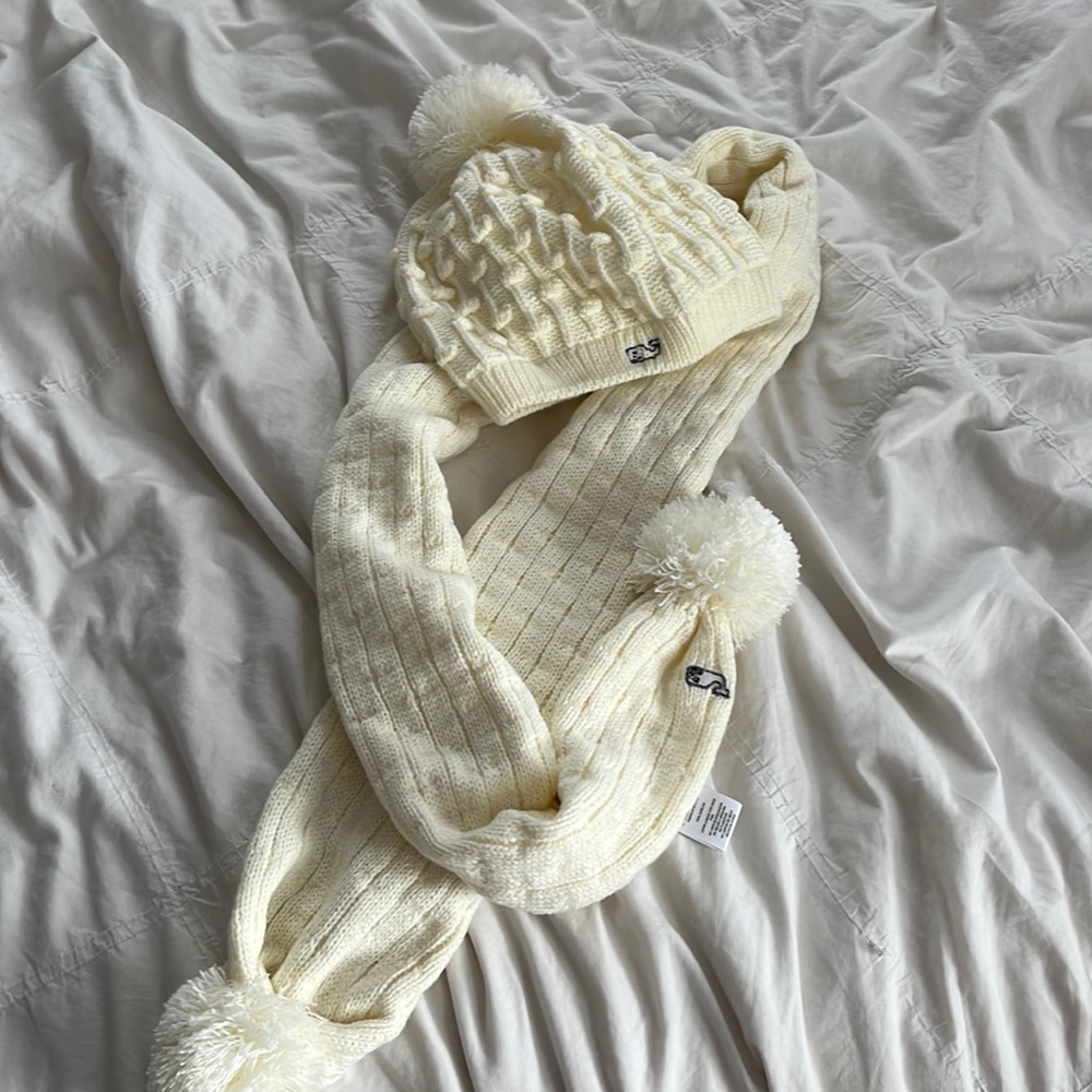 vineyard vines hat and scarf